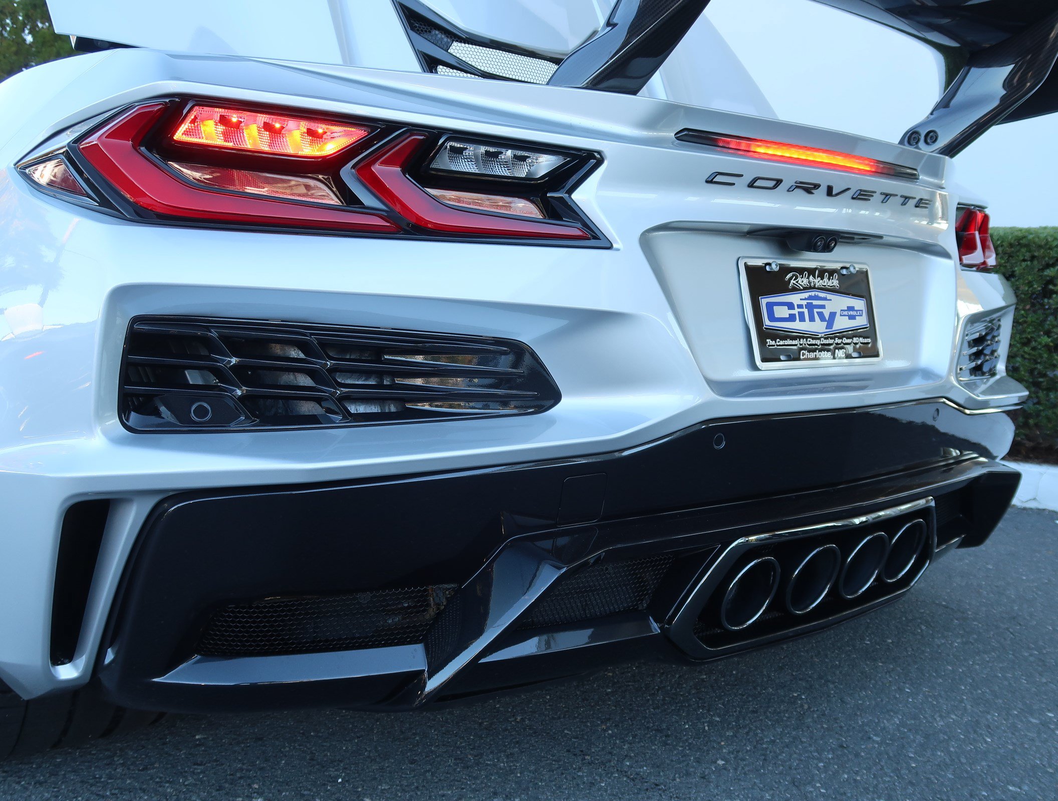 Used 2026 Chevrolet Corvette ZR1 w/ ZR1 Carbon Fiber Aero Package RWD image 37