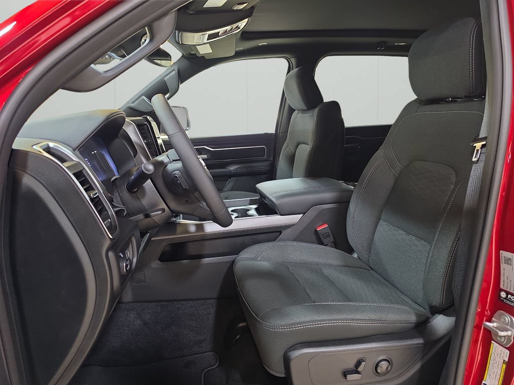 New 2026 RAM 1500 Big Horn AWD/4WD image 13