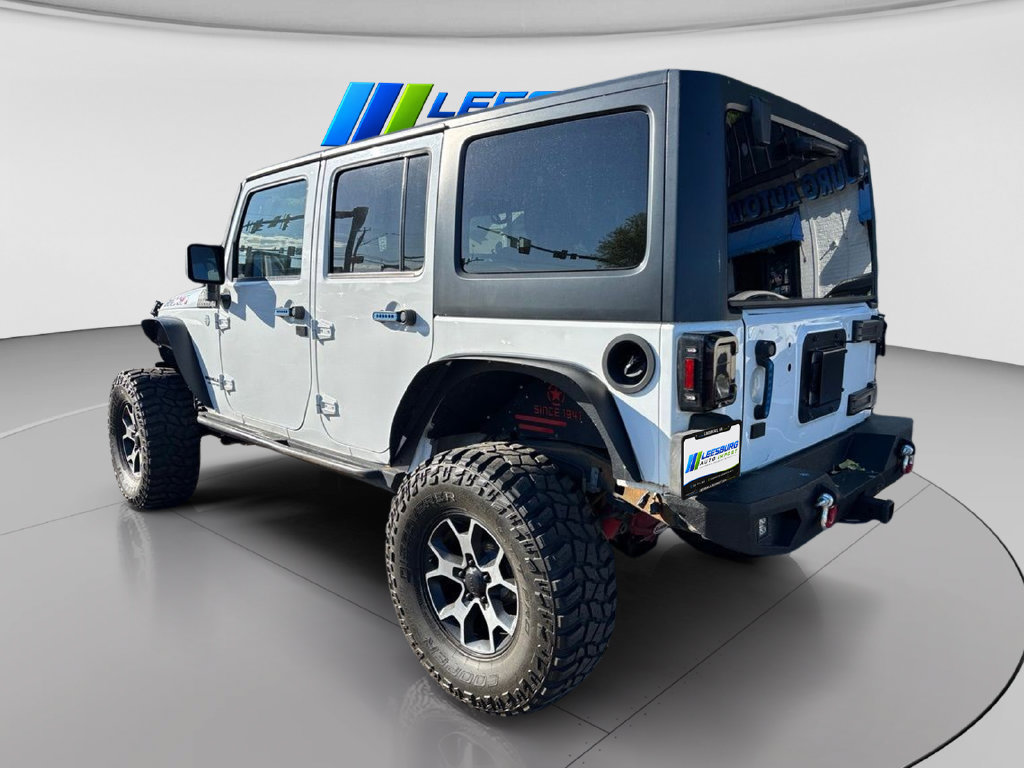 Used 2015 Jeep Wrangler Unlimited Rubicon w/ Connectivity Group AWD/4WD image 4