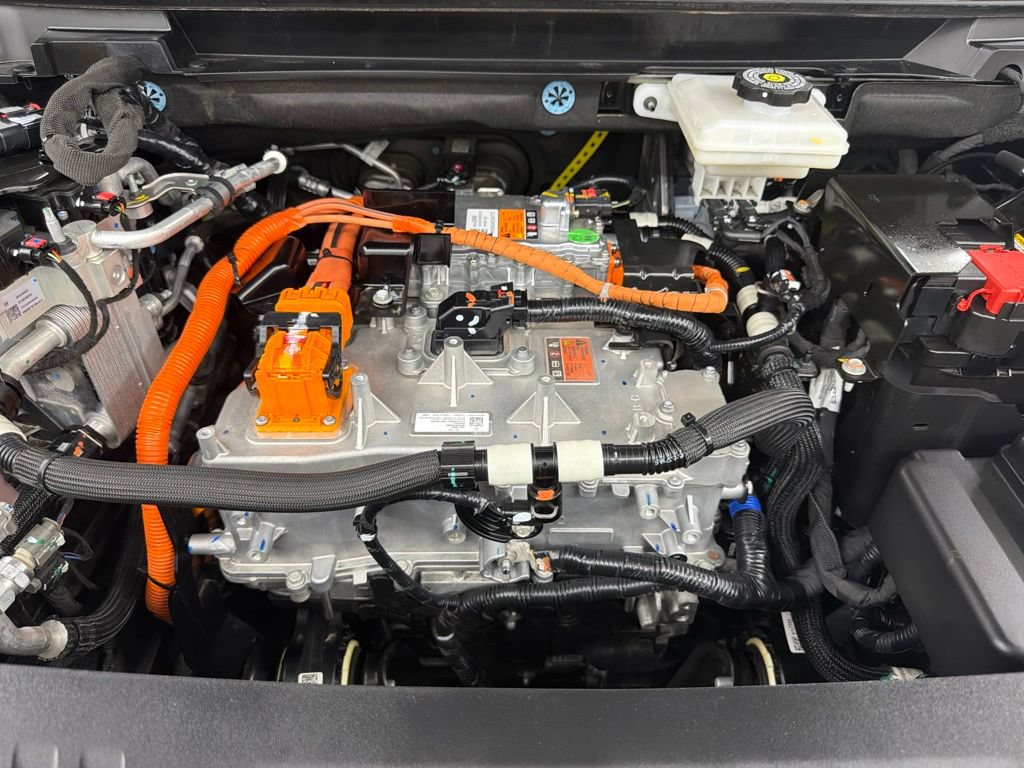 Used 2024 Chevrolet Equinox EV LT FWD image 38