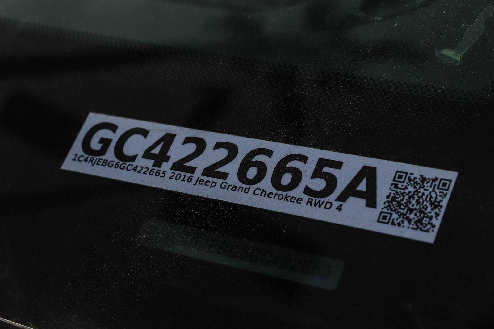 Used 2016 Jeep Grand Cherokee Limited image 7