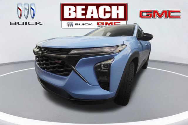 Used 2024 Chevrolet Trax RS w/ Sunroof Package FWD image 6