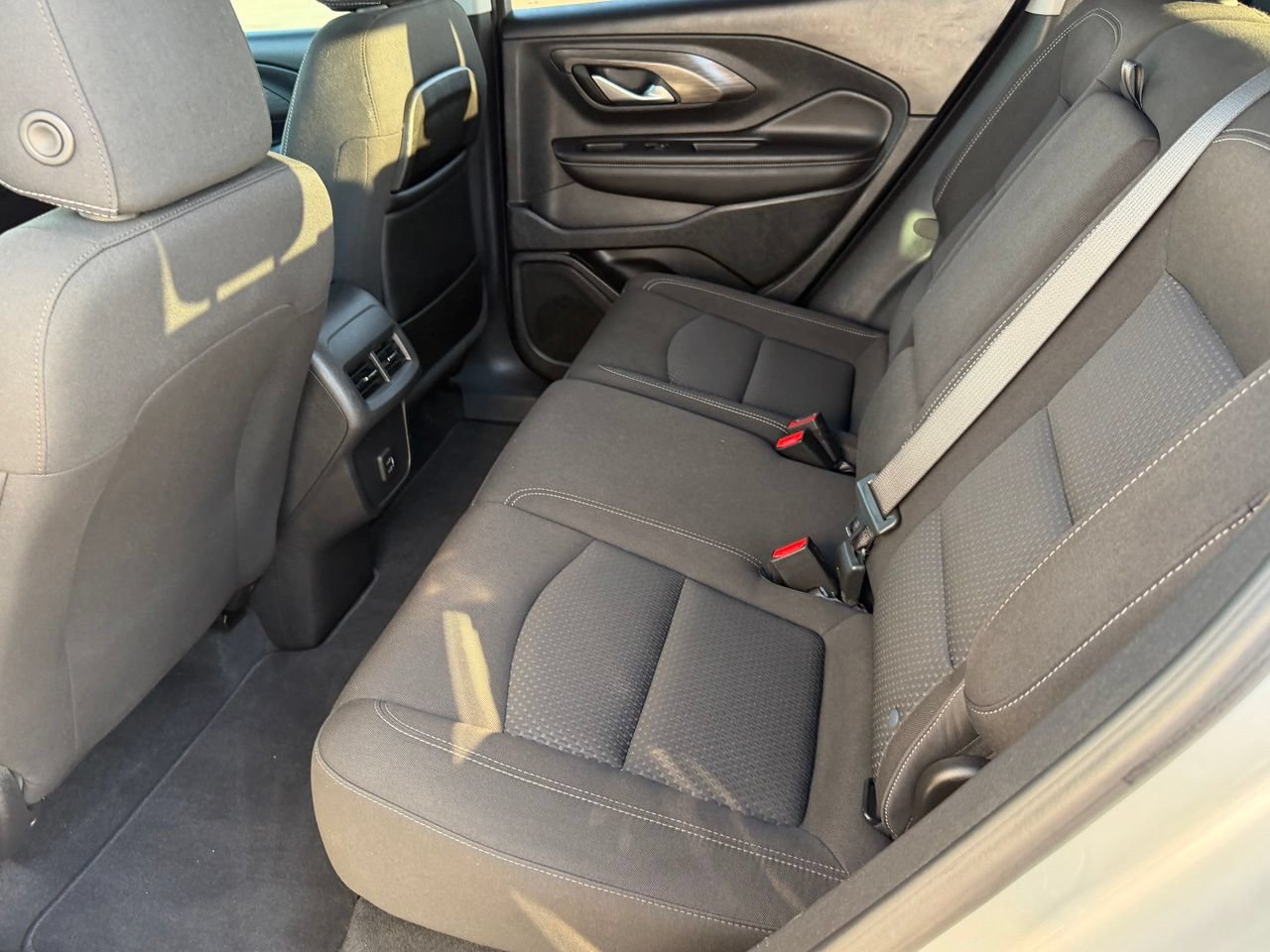 Used 2022 GMC Terrain SLE w/ Driver Convenience Package FWD image 33