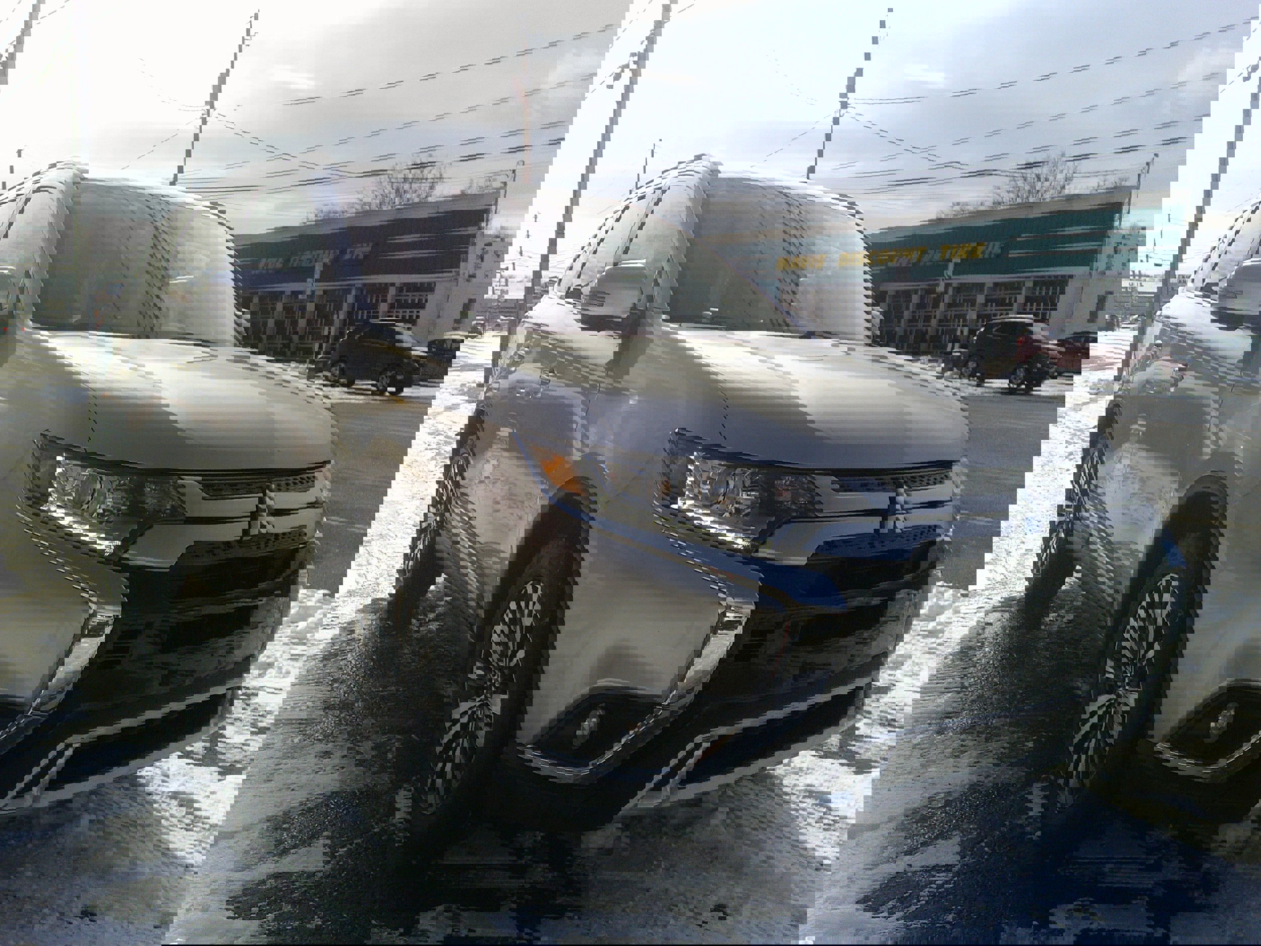 Used 2020 Mitsubishi Outlander SEL image 7