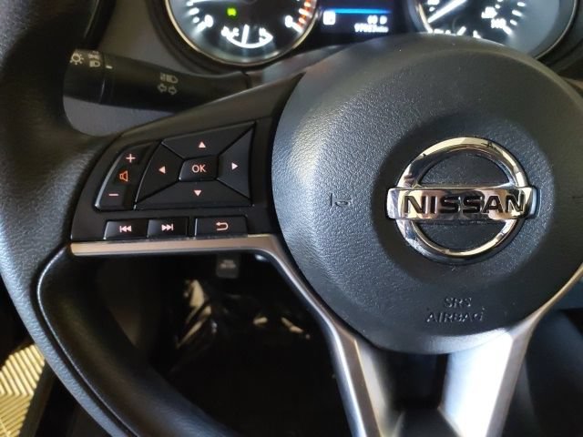 Used 2018 Nissan Rogue S AWD/4WD image 23