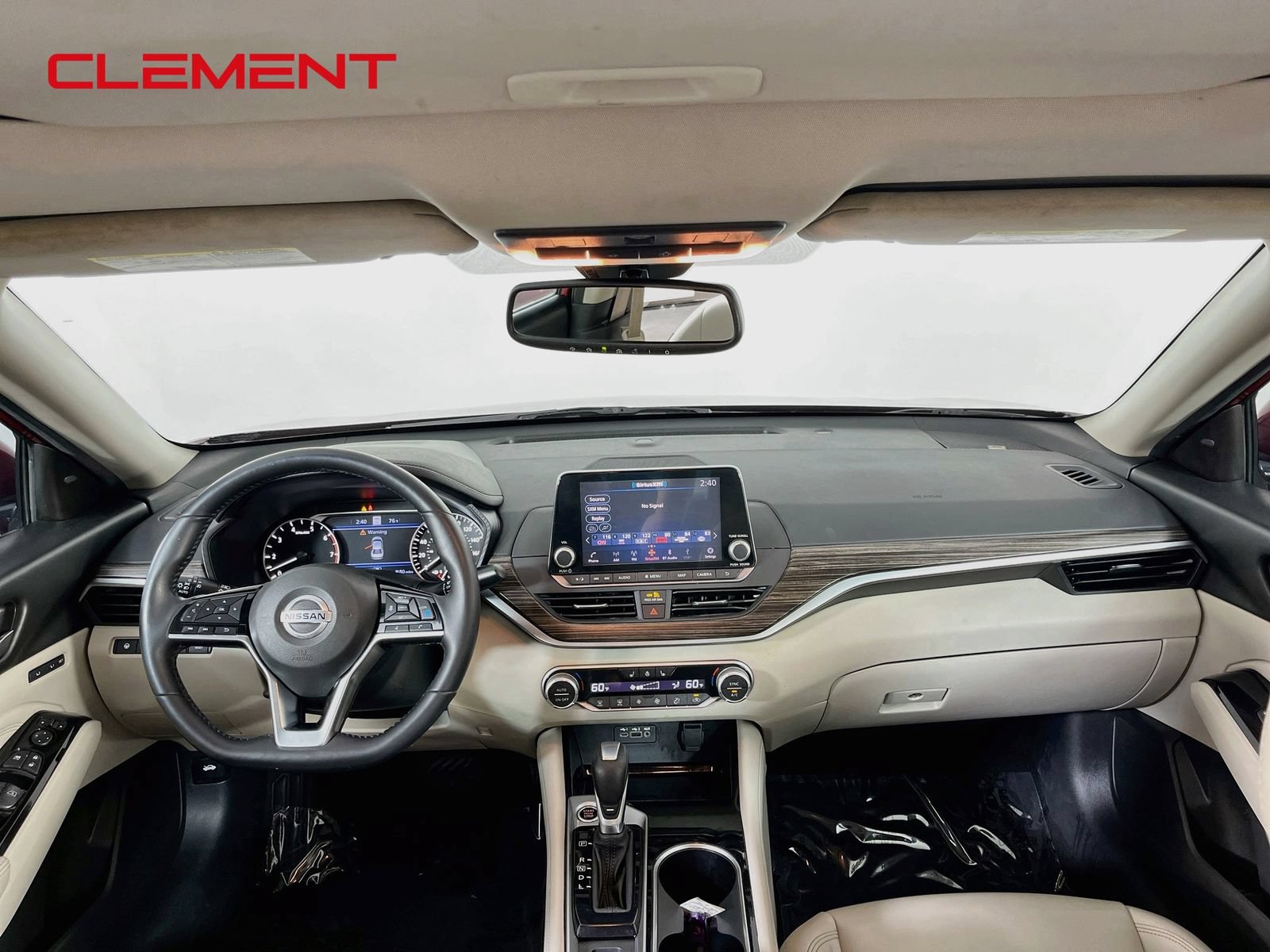 Used 2020 Nissan Altima 2.0 Platinum FWD image 31