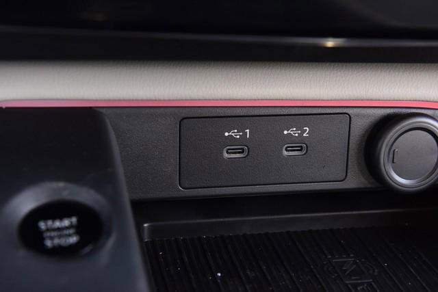 New 2026 Nissan Sentra SL image 21