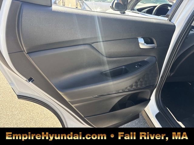 Used 2023 Hyundai Santa Fe SEL w/ Cargo Package image 17