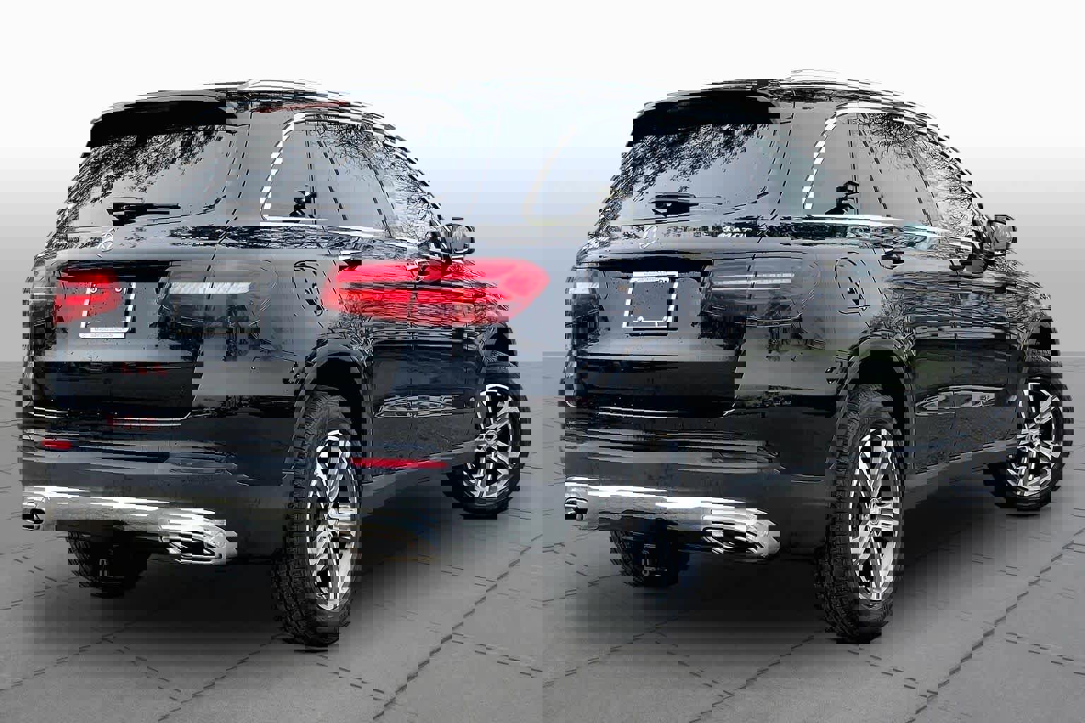 Used 2016 Mercedes-Benz GLC 300 4MATIC image 13