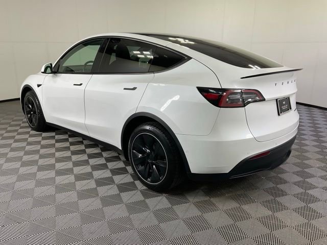 Used 2021 Tesla Model Y Long Range AWD/4WD image 4