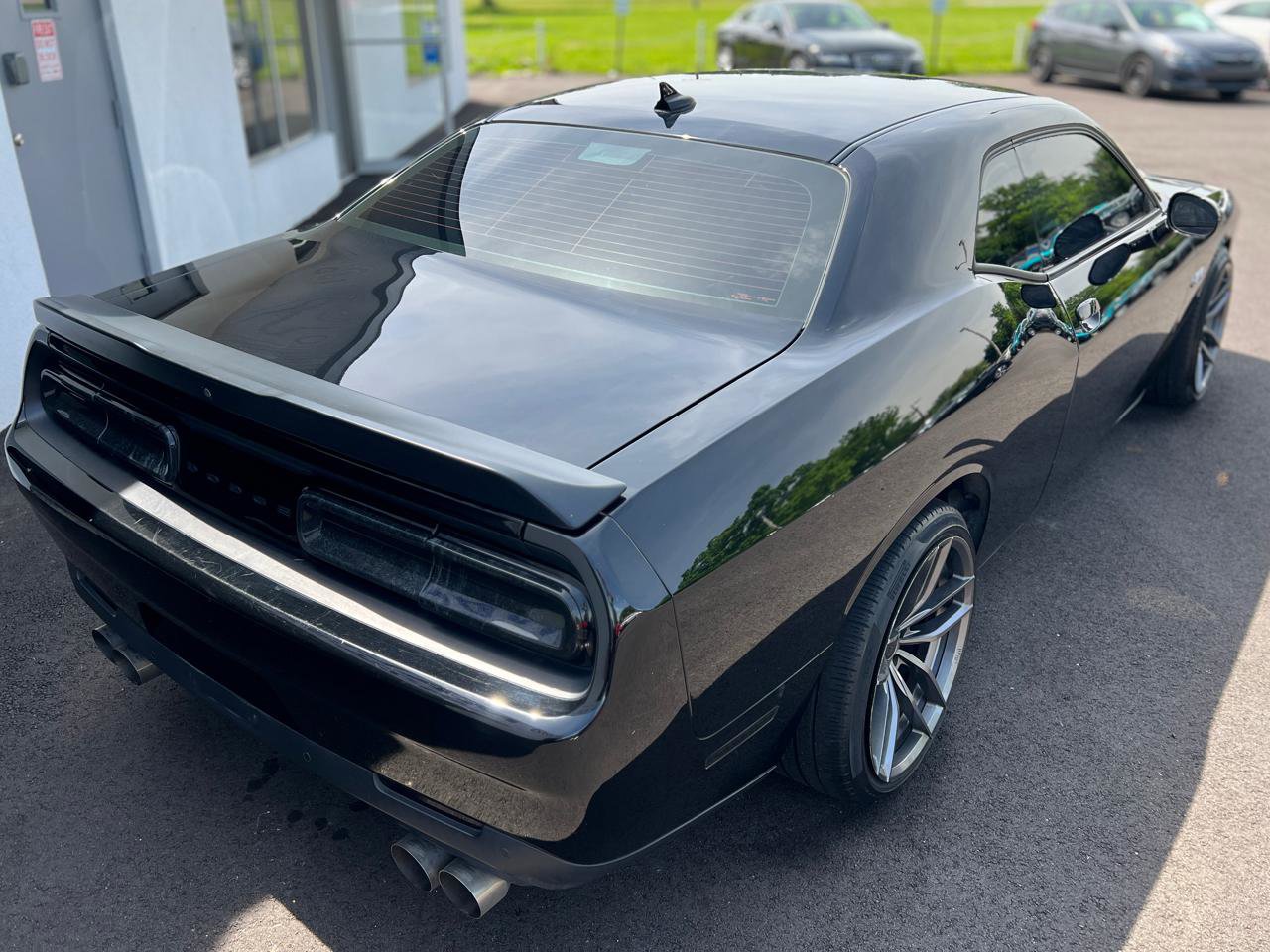 Used 2020 Dodge Challenger R/T w/ Blacktop Package RWD image 10