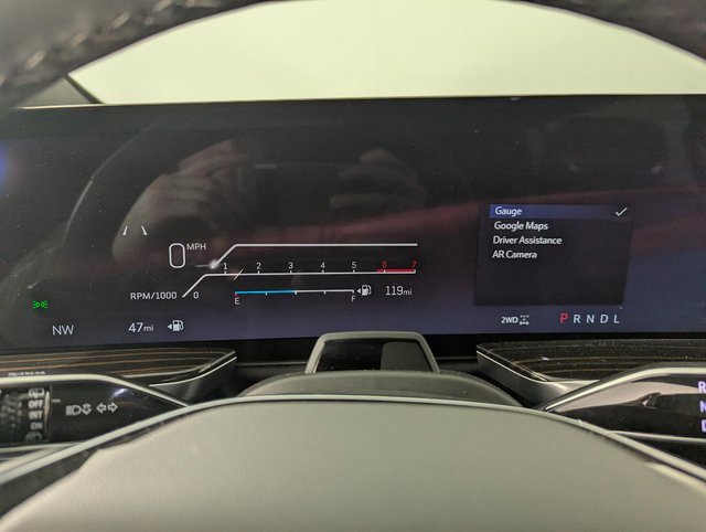 Used 2025 Cadillac Escalade Premium Luxury w/ Touring Package image 12