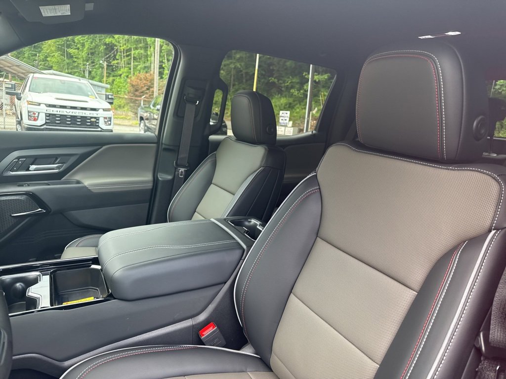 New 2026 Chevrolet Silverado EV Trail Boss w/ Plus Package image 9