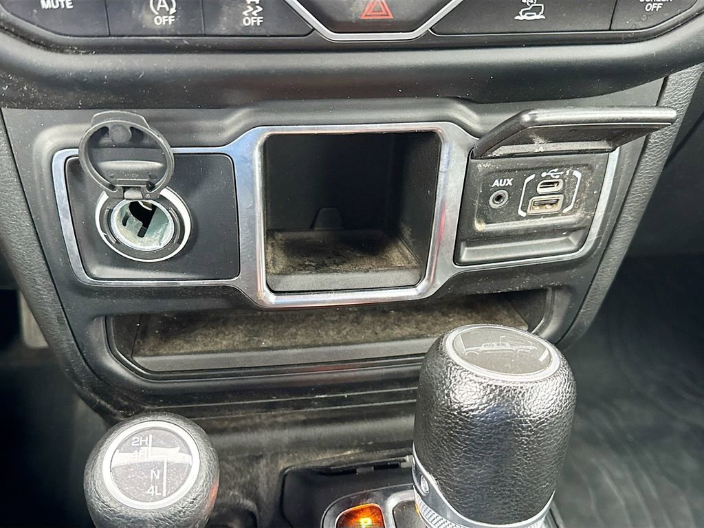 Used 2023 Jeep Gladiator Sport AWD/4WD image 22