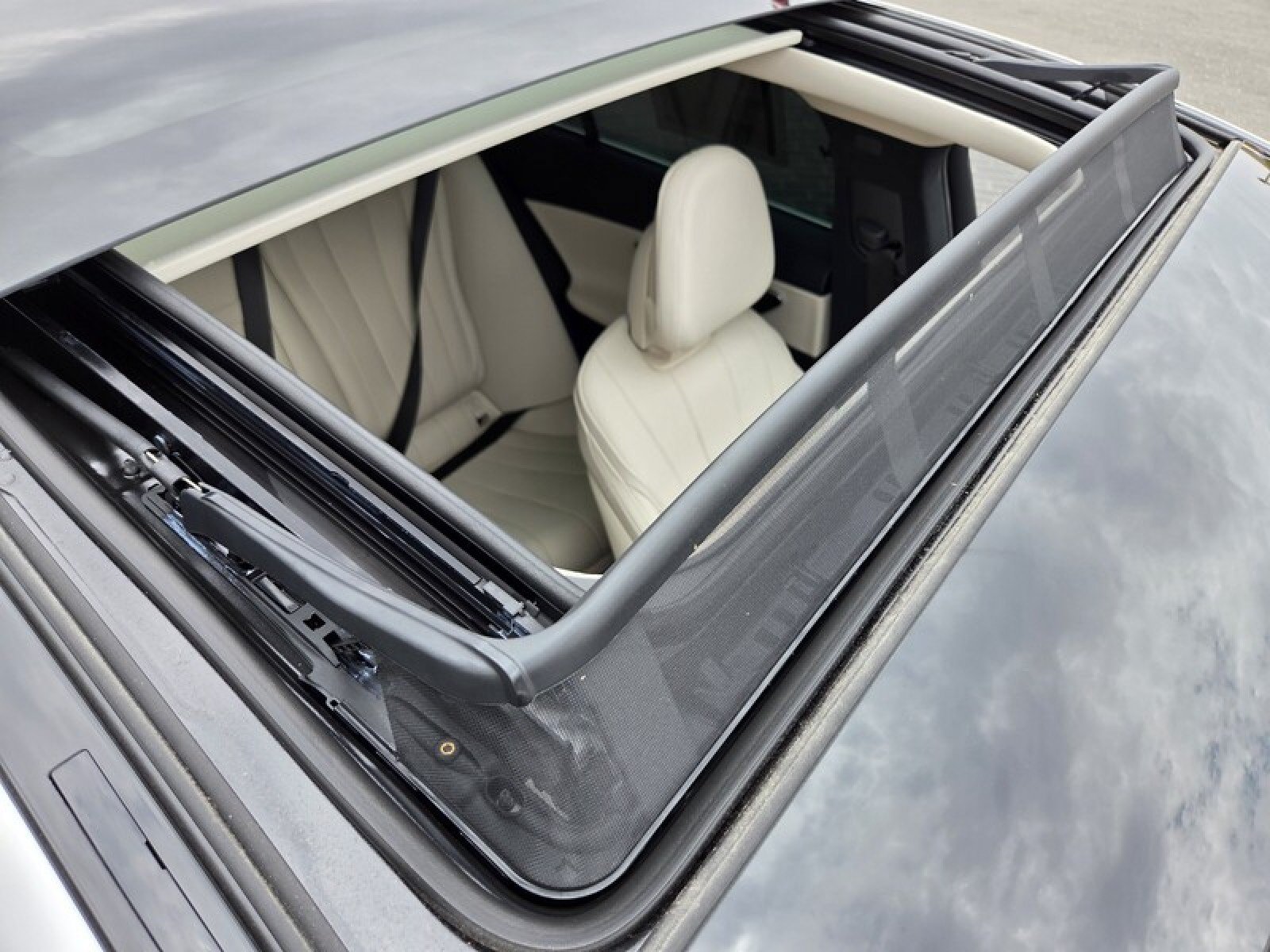 Certified 2025 Mercedes-Benz E 350 Sedan image 20