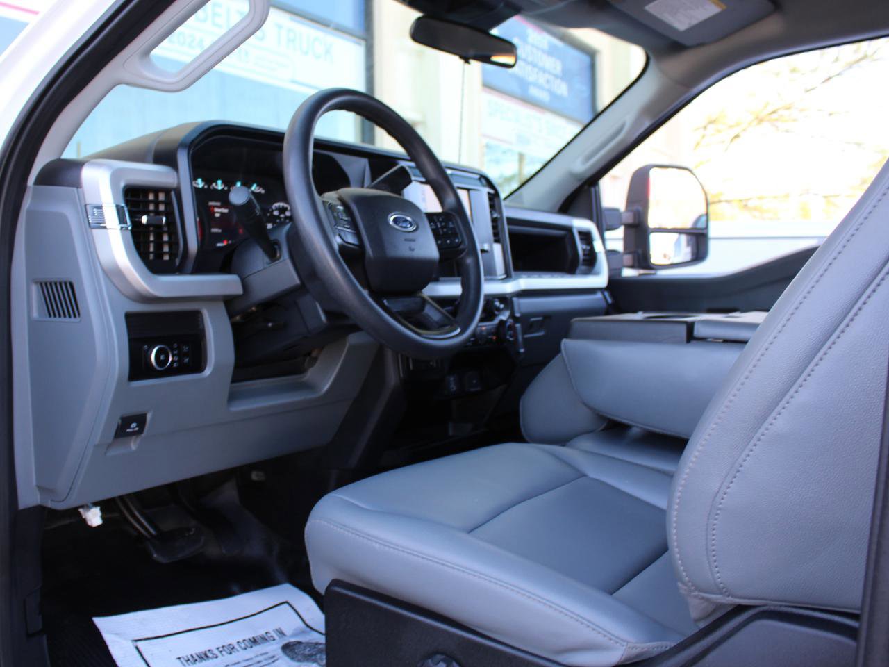 Used 2025 Ford F350 XL w/ XL Chrome Package image 22