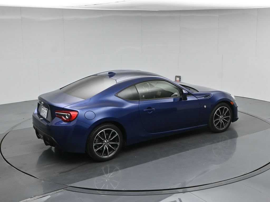 Used 2020 Toyota 86 RWD image 38