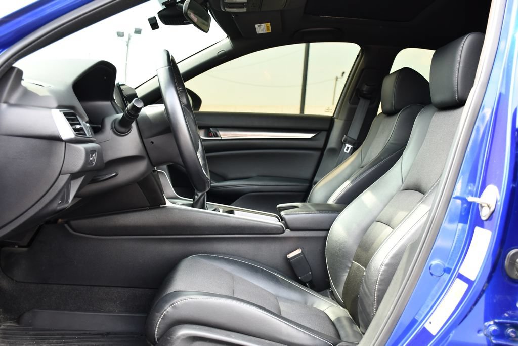 Used 2018 Honda Accord Sport image 16