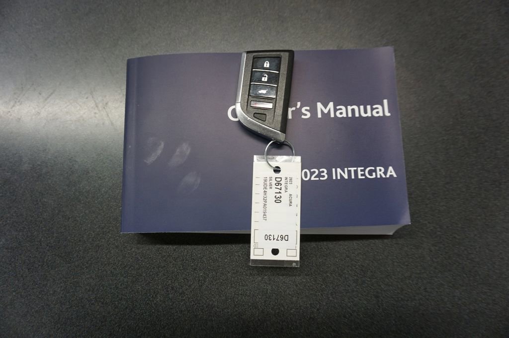 Used 2023 Acura Integra A-Spec image 17