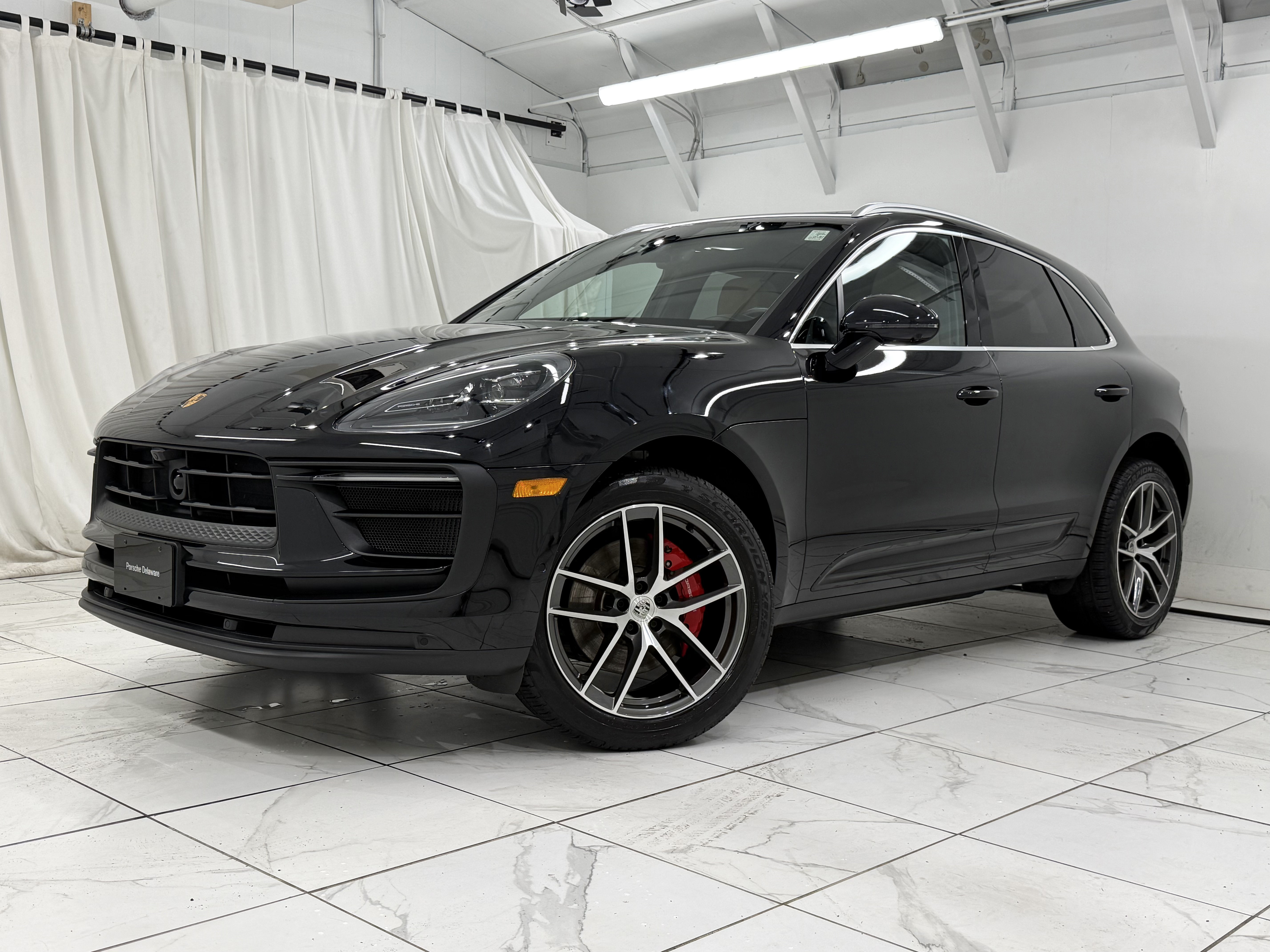Certified 2023 Porsche Macan S