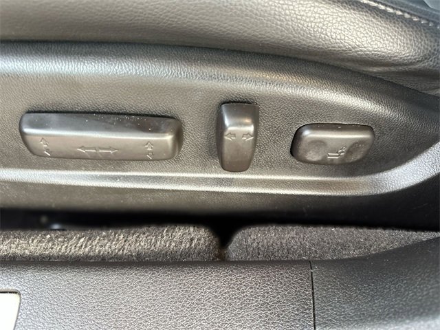 Used 2020 Acura TLX image 13