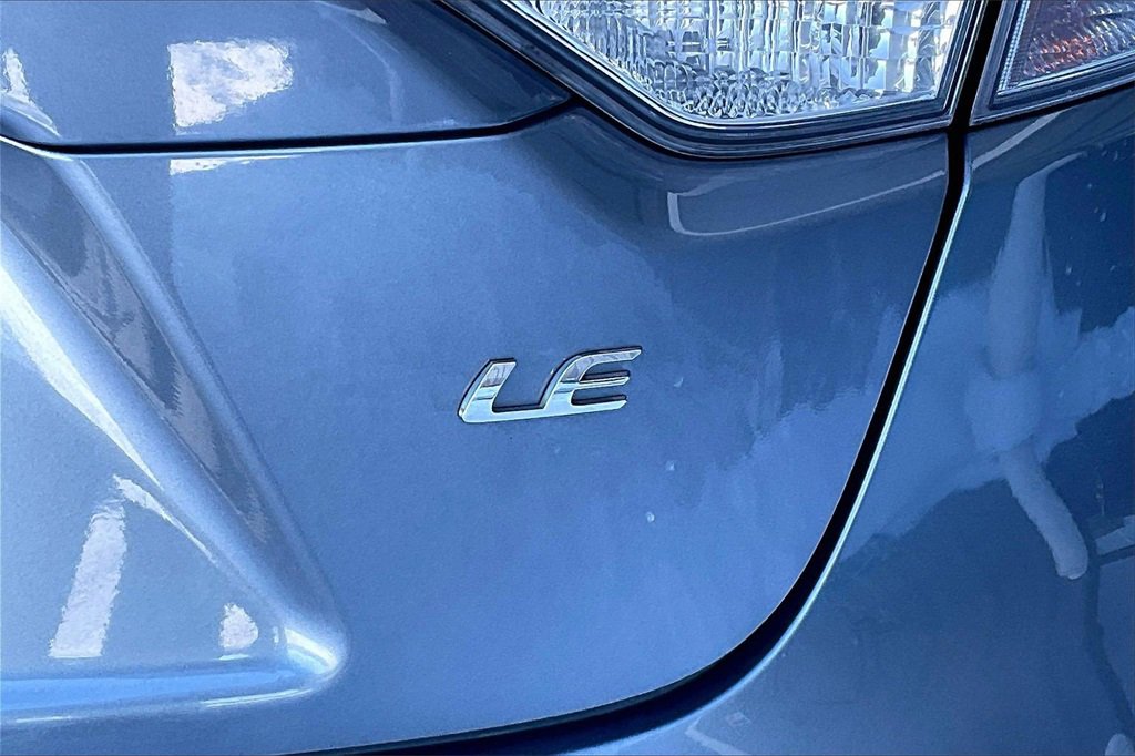 Used 2024 Toyota Corolla LE image 8