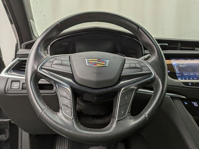 Certified 2023 Cadillac XT5 Premium Luxury w/ LPO, Floor Liner Package image 10