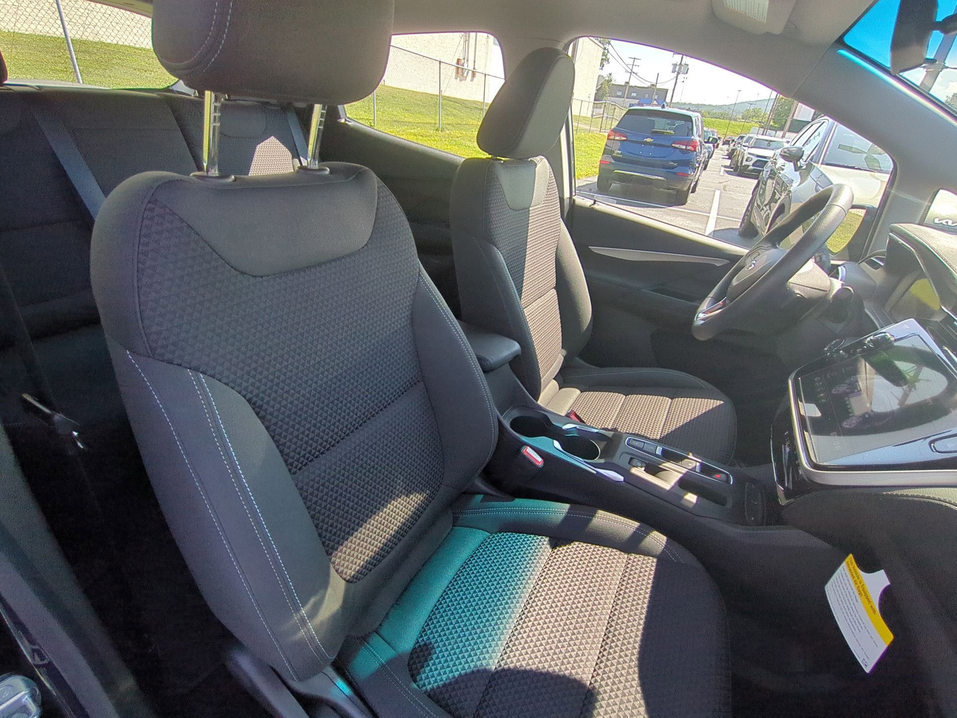 Certified 2022 Chevrolet Bolt LT image 27