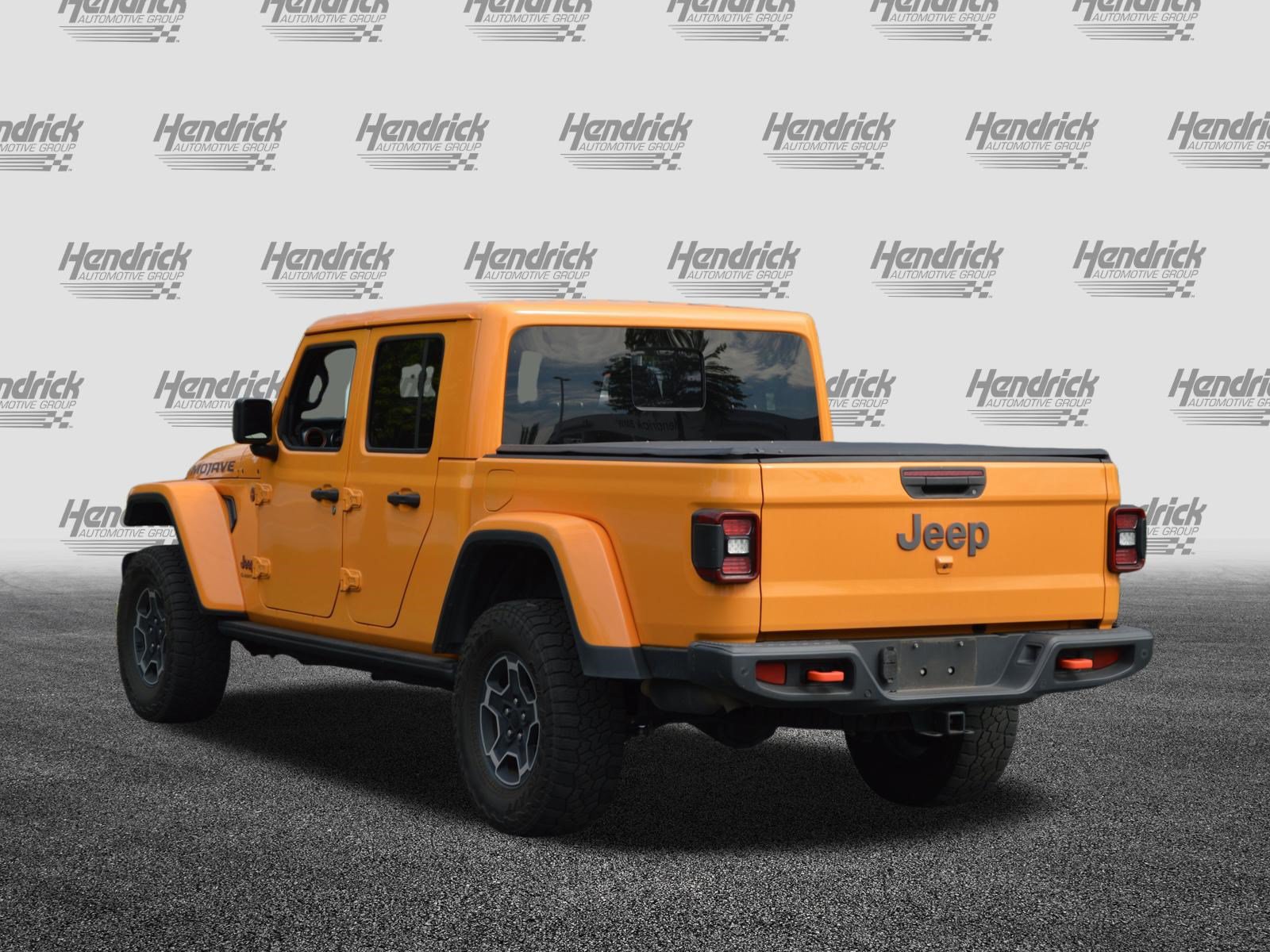 Used 2021 Jeep Gladiator Mojave AWD/4WD image 9