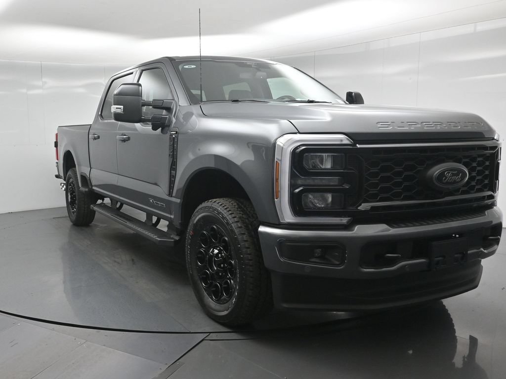 New 2026 Ford F250 Lariat w/ Black Appearance Package AWD/4WD image 56