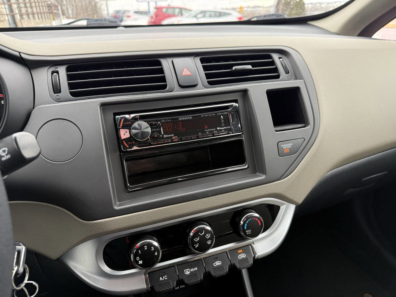 Used 2015 Kia Rio LX w/ Power Package image 26