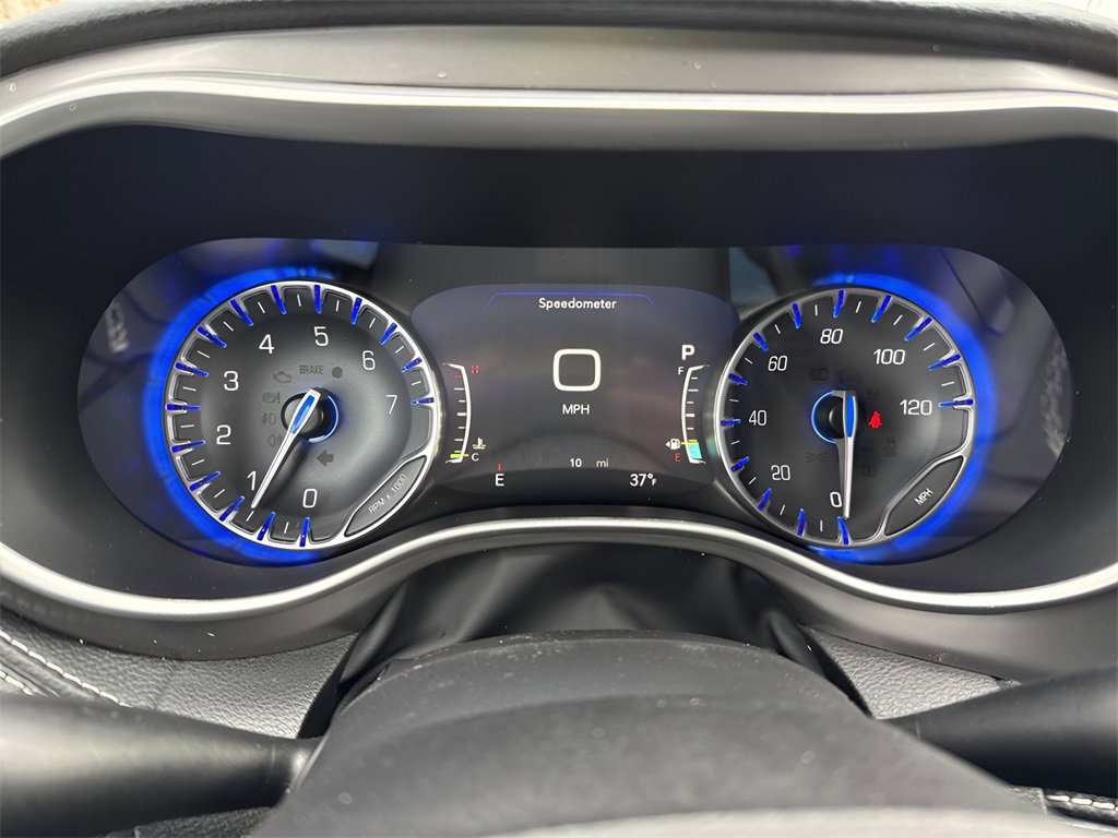 New 2026 Chrysler Pacifica Select image 36