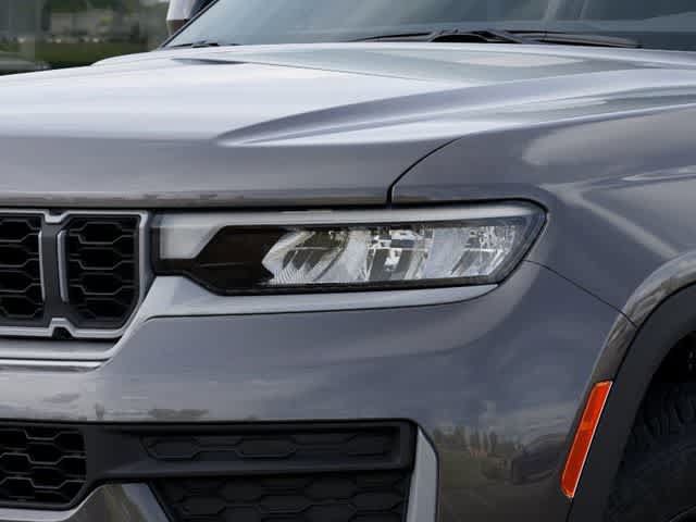 New 2026 Jeep Grand Cherokee Altitude AWD/4WD image 10