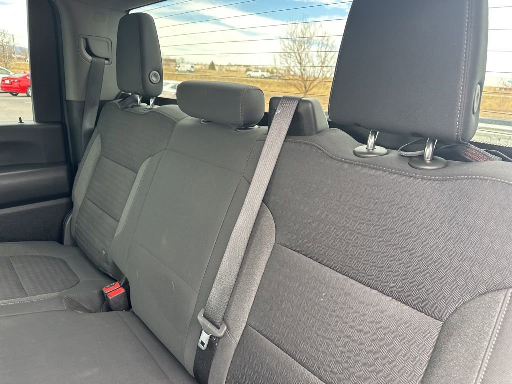 Used 2022 Chevrolet Silverado 2500 Custom w/ Custom Convenience Package image 19