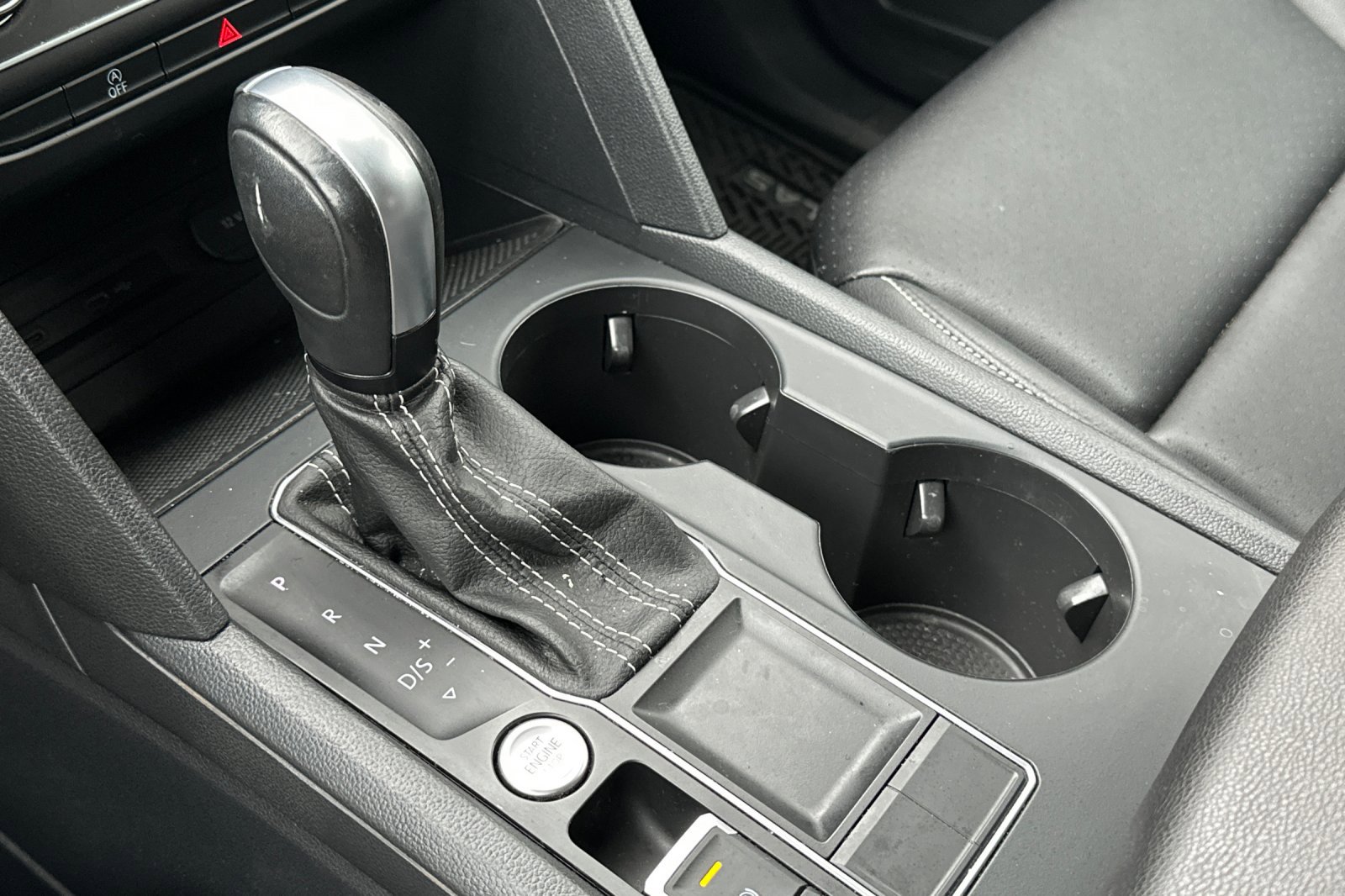 Used 2023 Volkswagen Atlas SE image 22