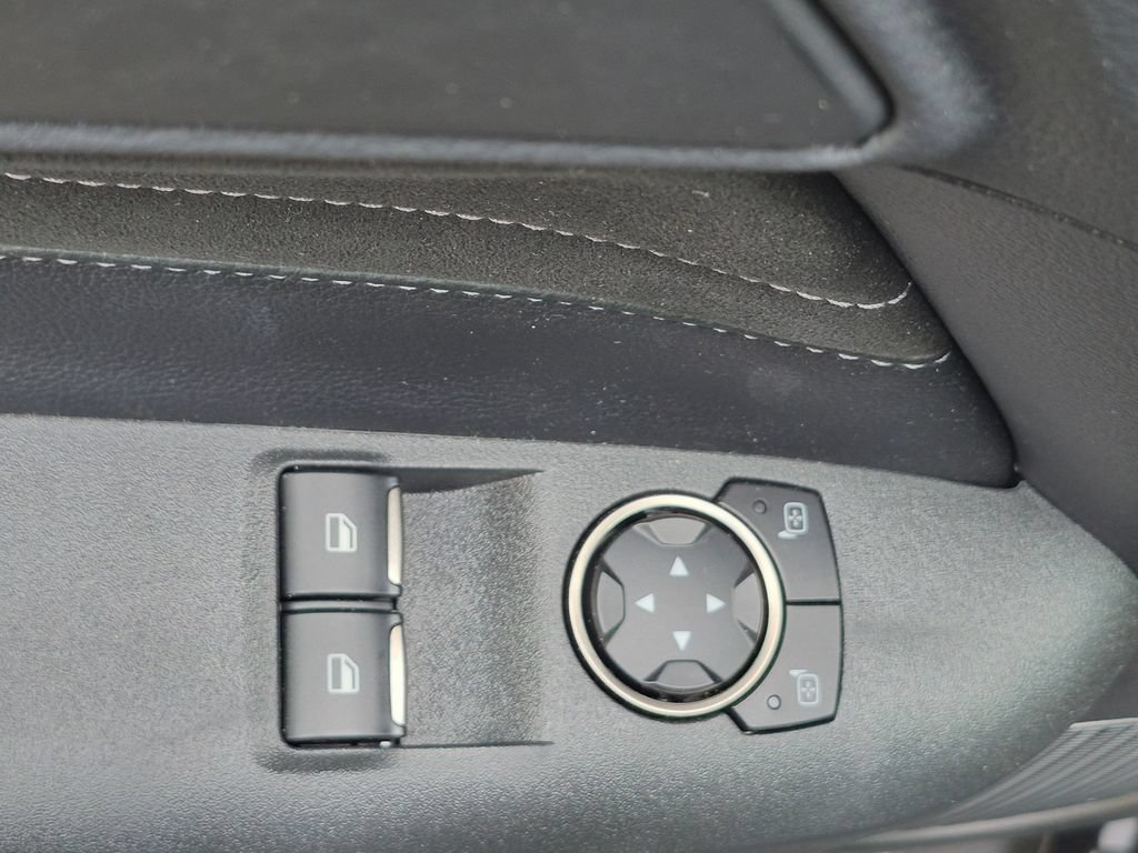 Used 2017 Ford Mustang Shelby GT350 RWD image 14