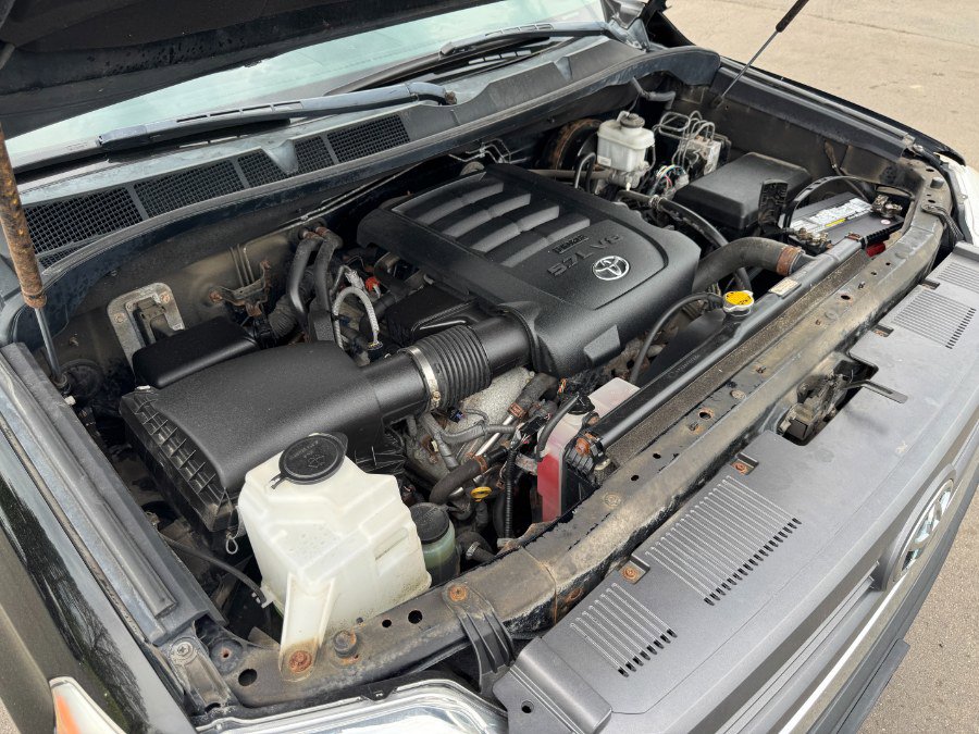 Used 2015 Toyota Tundra SR5 AWD/4WD image 24