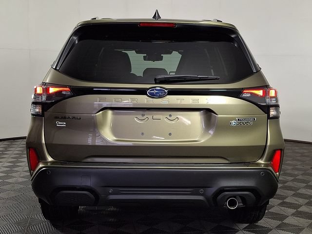 Certified 2025 Subaru Forester Touring AWD/4WD image 8