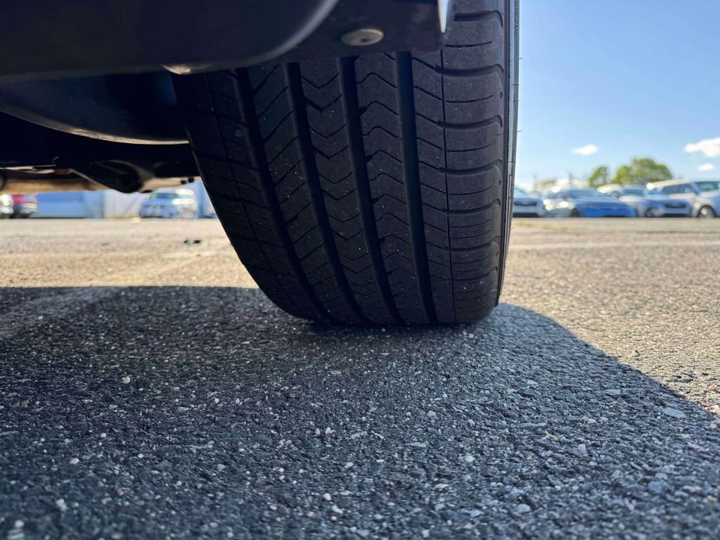 Used 2022 Honda Civic Touring image 12