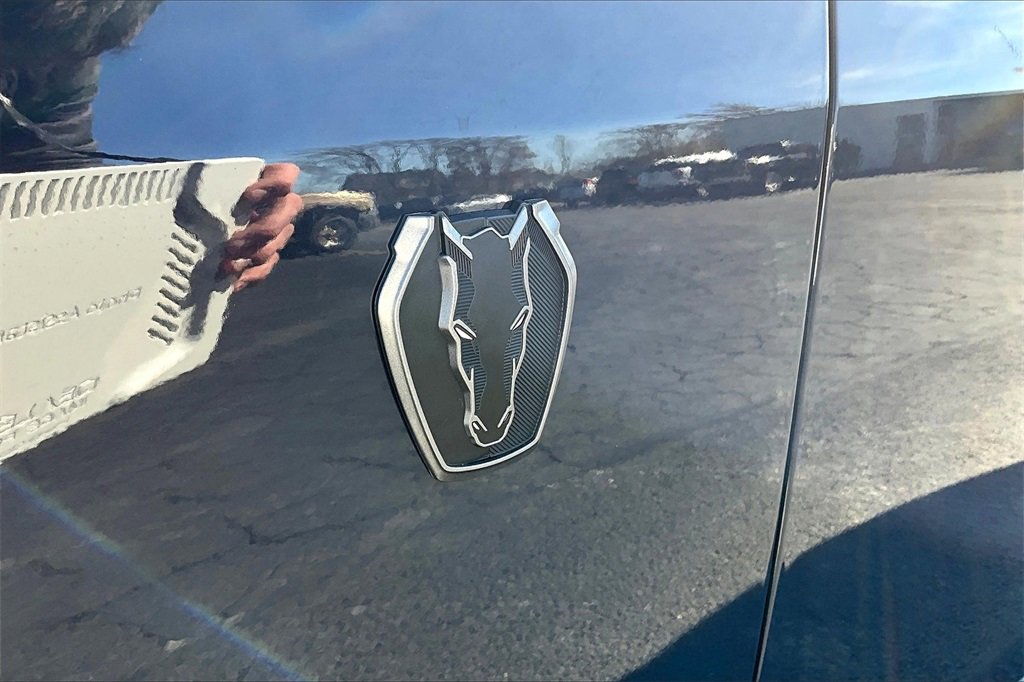 New 2025 Ford Mustang Dark Horse image 24