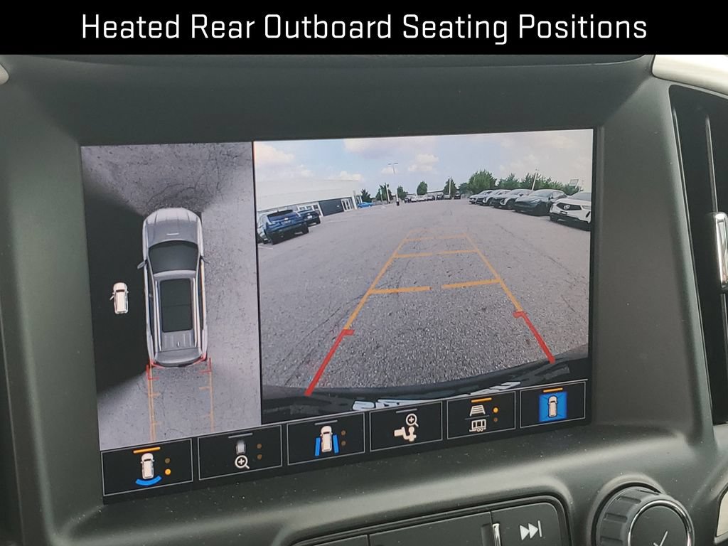 Used 2023 GMC Terrain Denali w/ Denali Premium Package AWD/4WD image 18