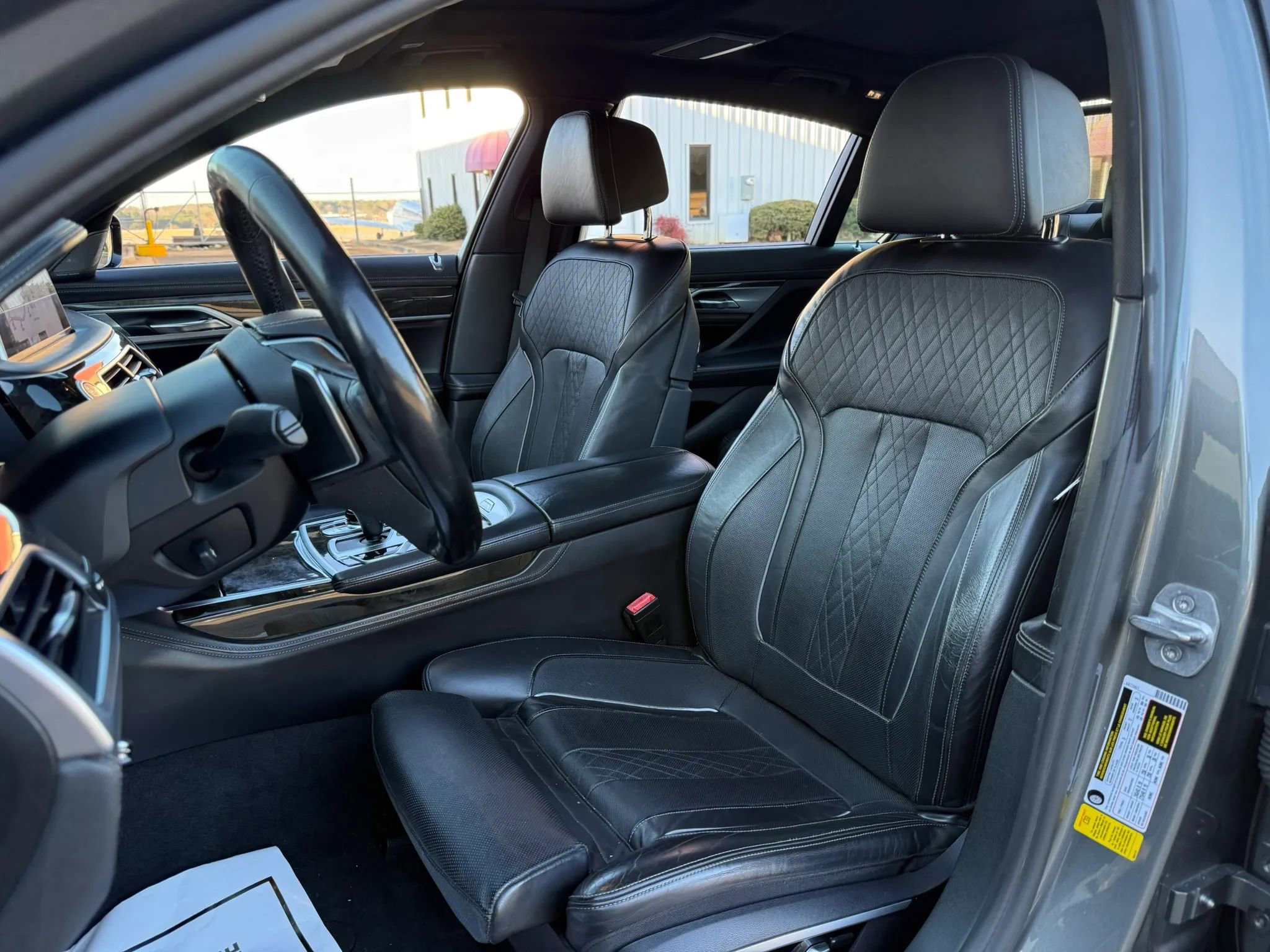 Used 2017 BMW 740i RWD image 28