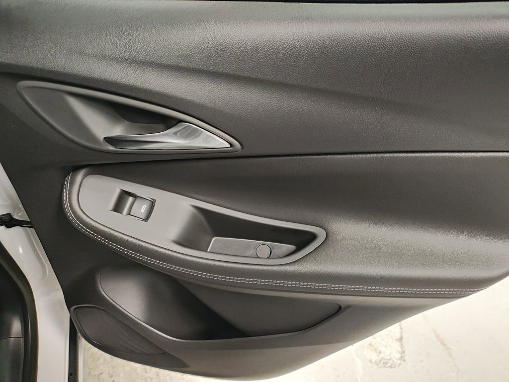 New 2026 Buick Encore GX Avenir w/ Avenir Technology Package image 14