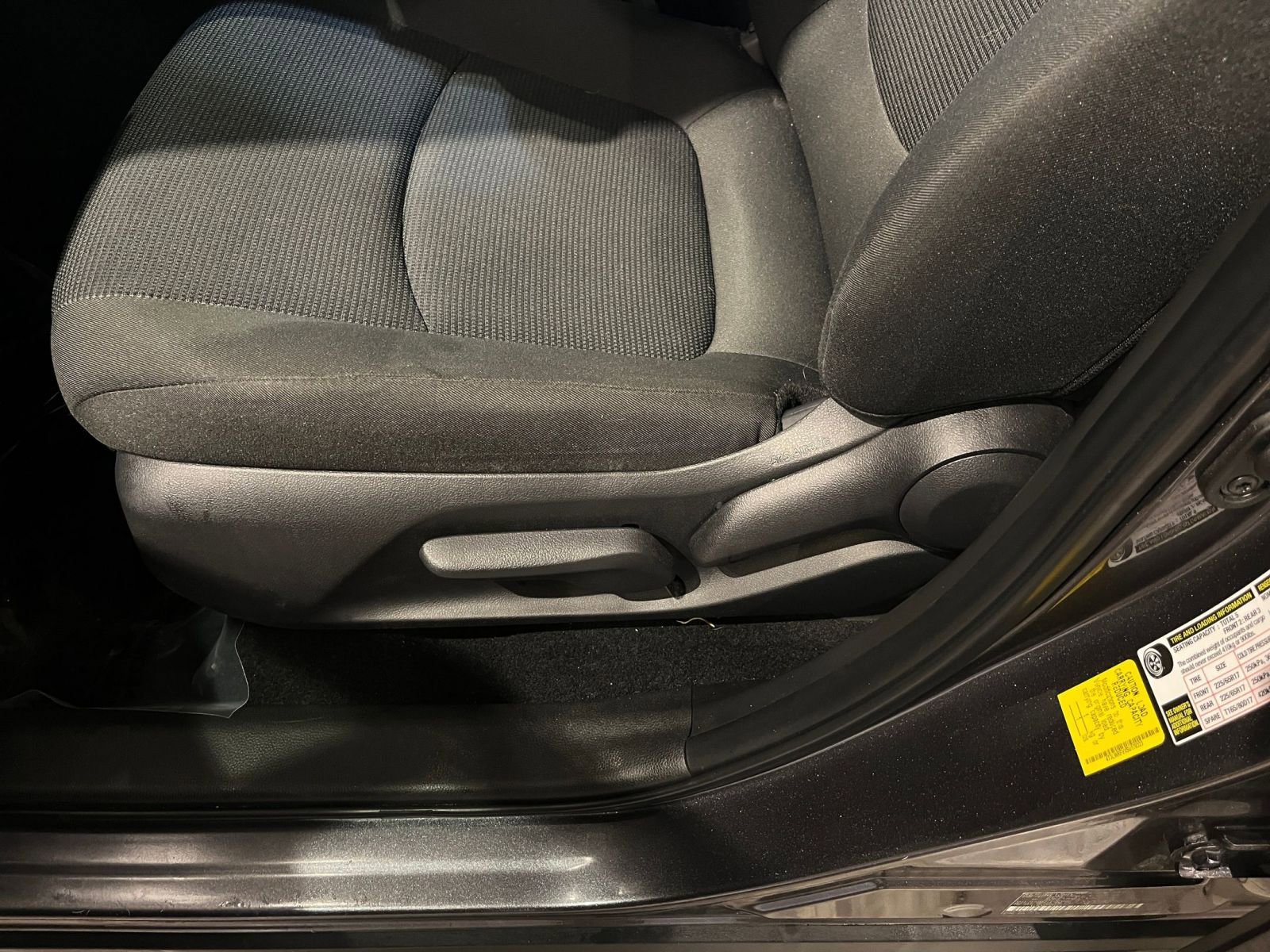 Used 2025 Toyota RAV4 LE image 23