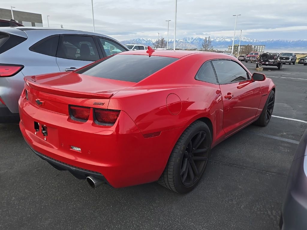 Used 2012 Chevrolet Camaro SS w/ RS Package image 2