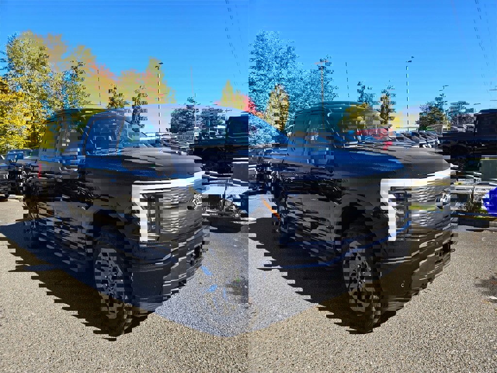 New 2025 Ford F150 Lightning Flash image 3
