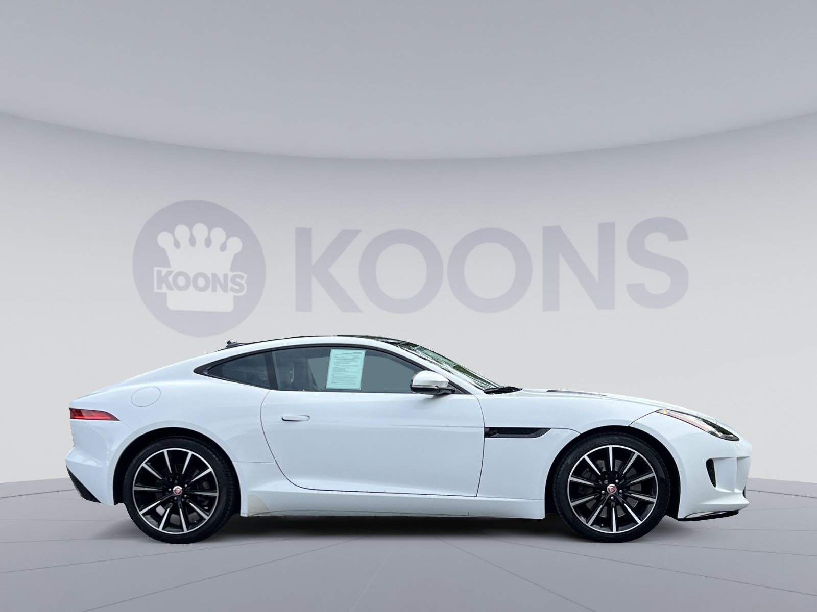 Used 2016 Jaguar F-TYPE Coupe RWD image 12