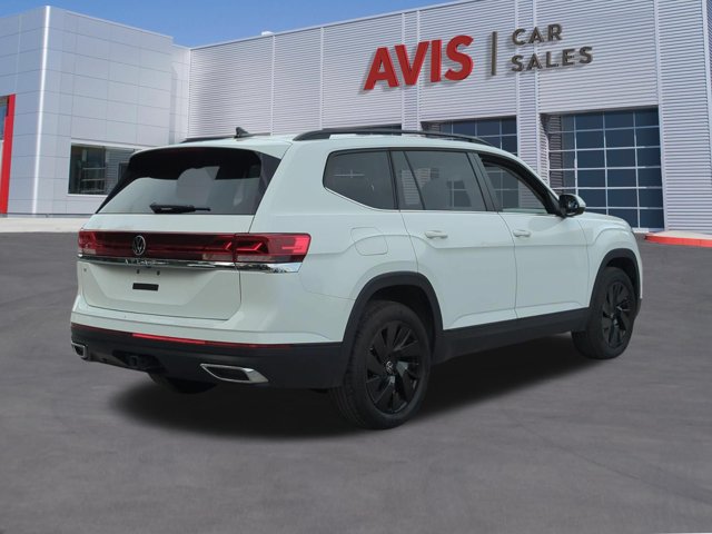 Used 2025 Volkswagen Atlas SE FWD image 6