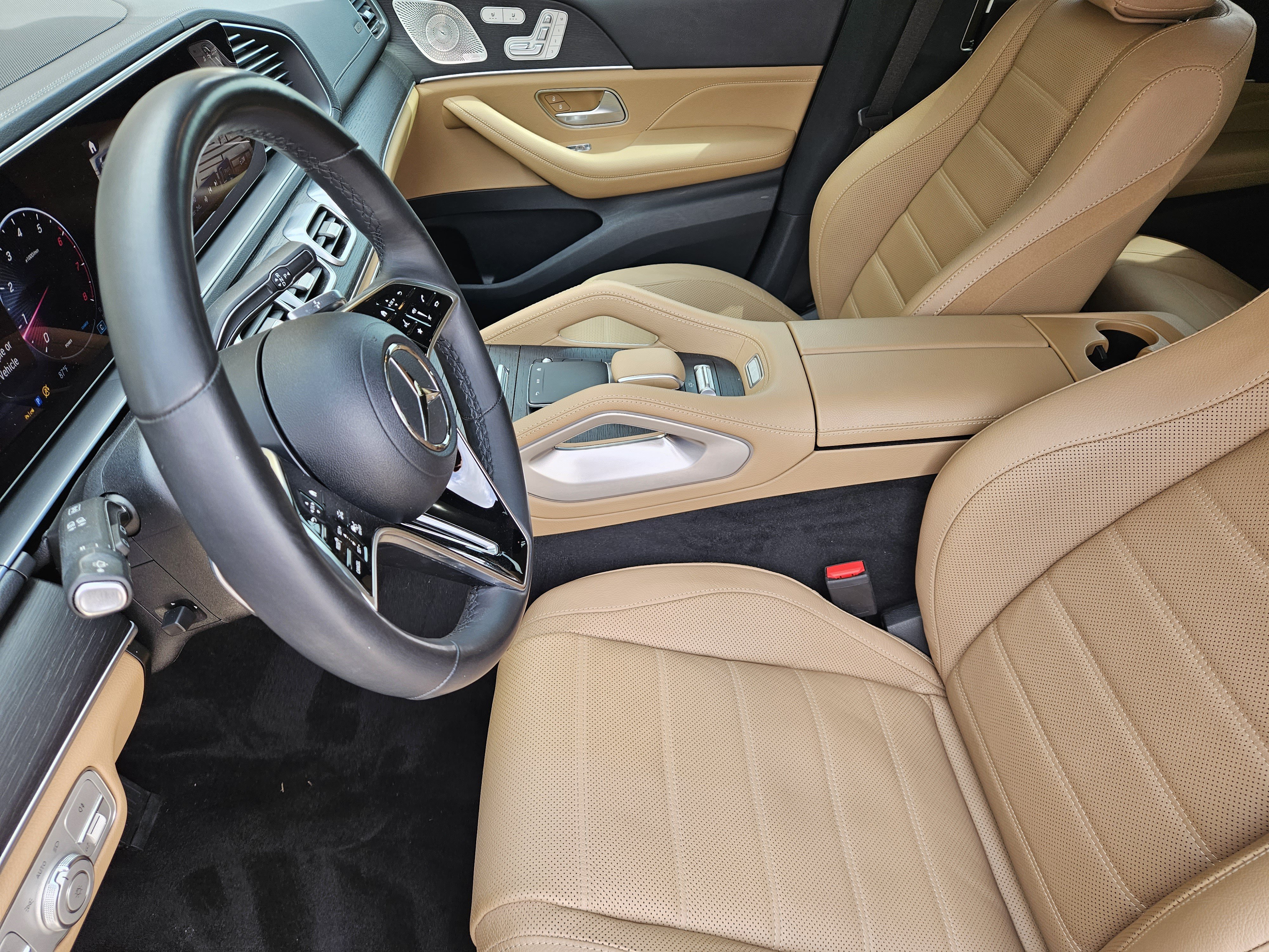 Certified 2024 Mercedes-Benz GLS 450 4MATIC image 9
