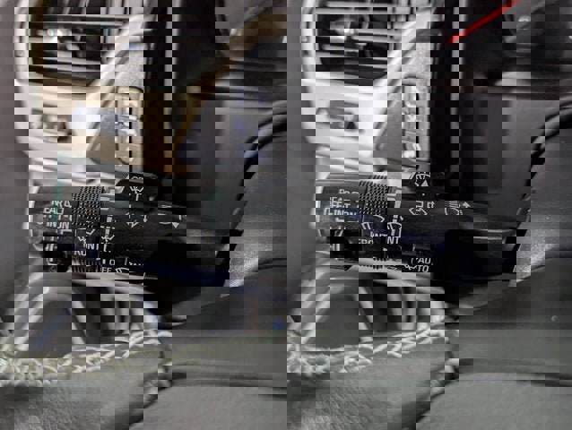 Used 2016 GMC Yukon XL Denali w/ Open Road Package image 38